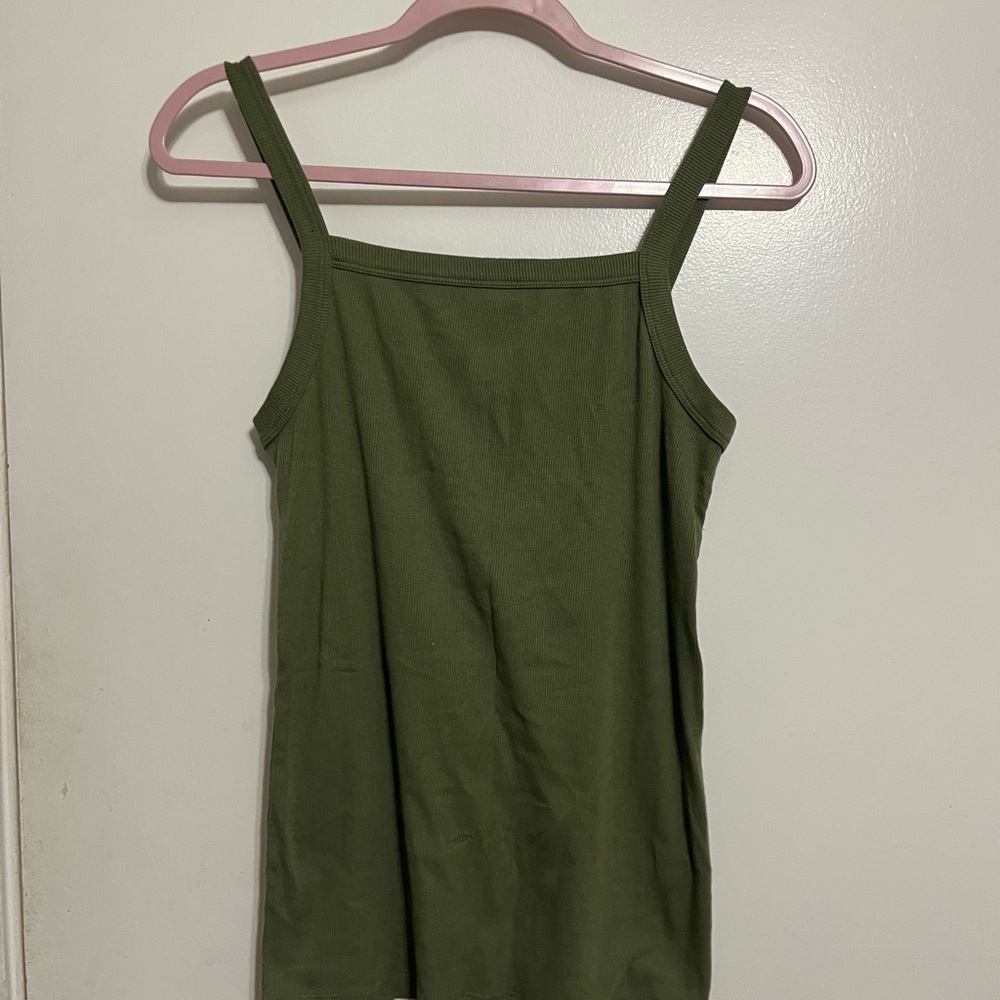 4 Tank Top Bundle - Fits Size M